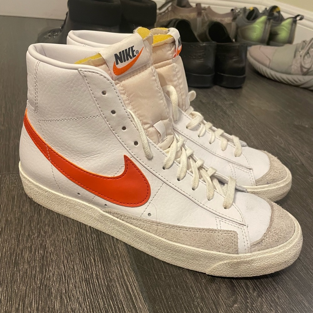 Nike Mid Blazer Size 9.5
